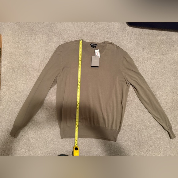 Tom Ford Men's Beige Crewneck Sweater - Picture 15 of 16